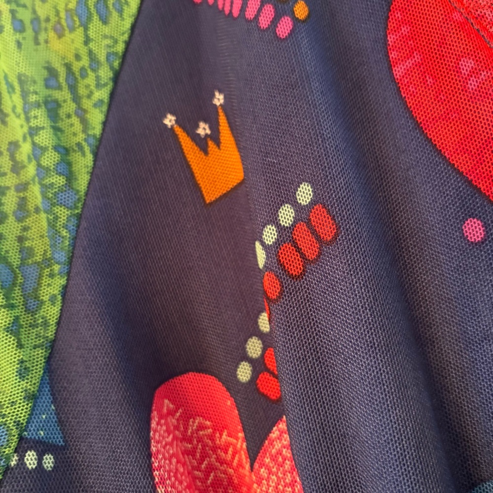 Antthony Mesh Multicolor Long Sleeve Dress in Hearts and Crown Print - Picture 7 of 15